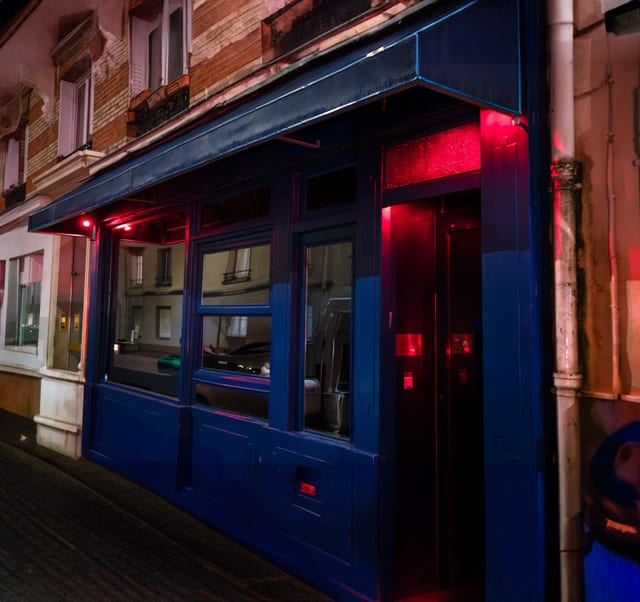 Divine Alcôve : et si votre première soirée libertine à Paris commençait simplement par un dîner ? — image 2